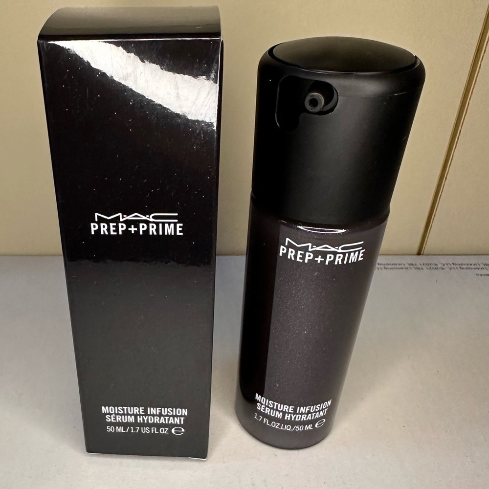 MAC Cosmetics Prep + Prime Moisture Infusion serum